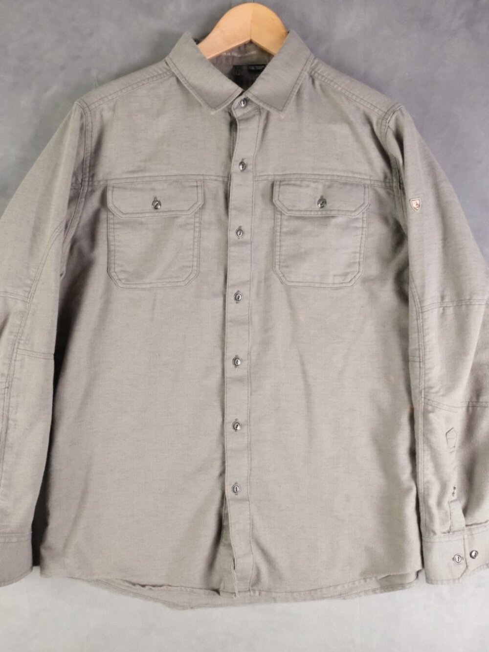 Kuhl Shirt Mens Medium Gray Herringbone Button Up 5 Panel Sleeve Heavy Outdoor